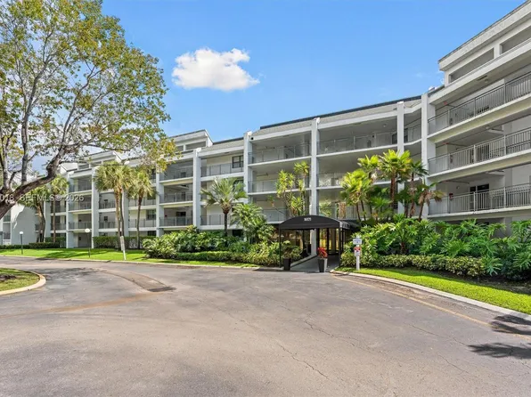 16171 Blatt Blvd APT 401, Weston, FL 33326