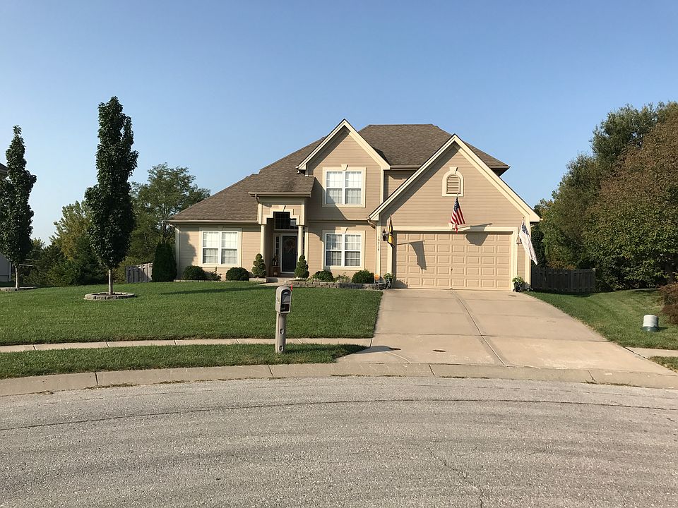 2nd image of 10714 N Tennessee Ave