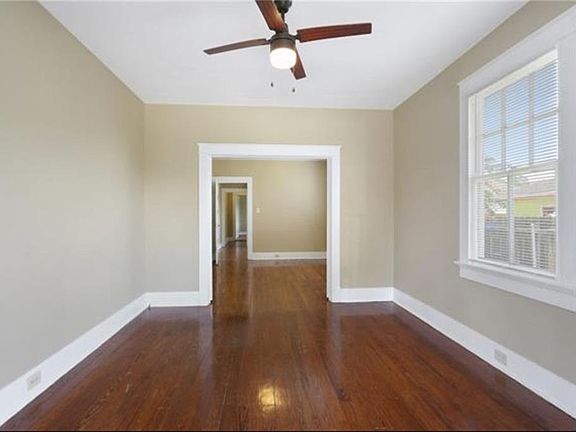 3rd image of 2317 Jasmine St