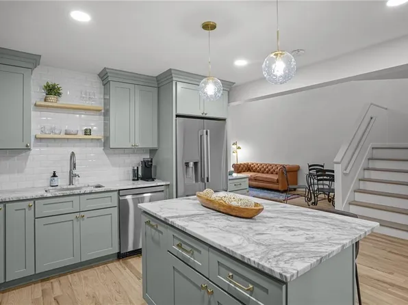 35 Bagy Wrinkle Cv, Warren, RI 02885