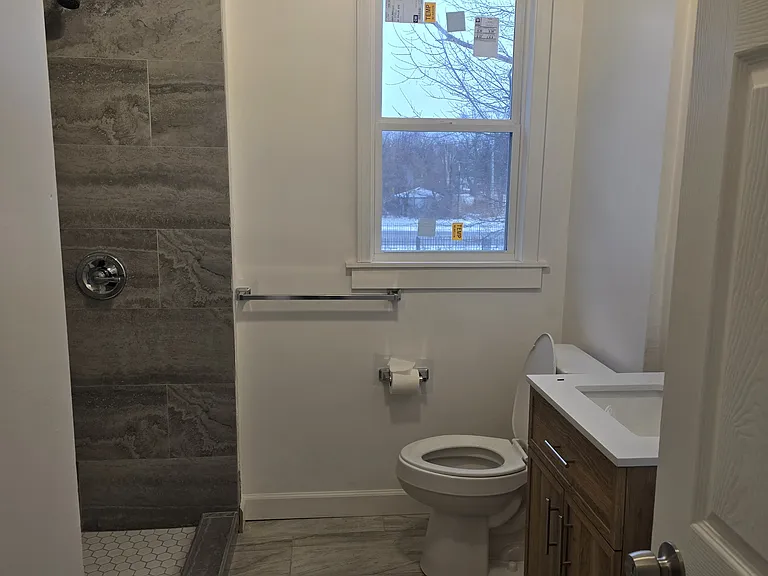 3631 Helen St #3635 — Photo 3