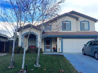 720 Talbot Dr, Hollister, CA 95023