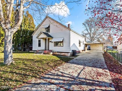 921 Queen Ave, Yakima, WA, 98902