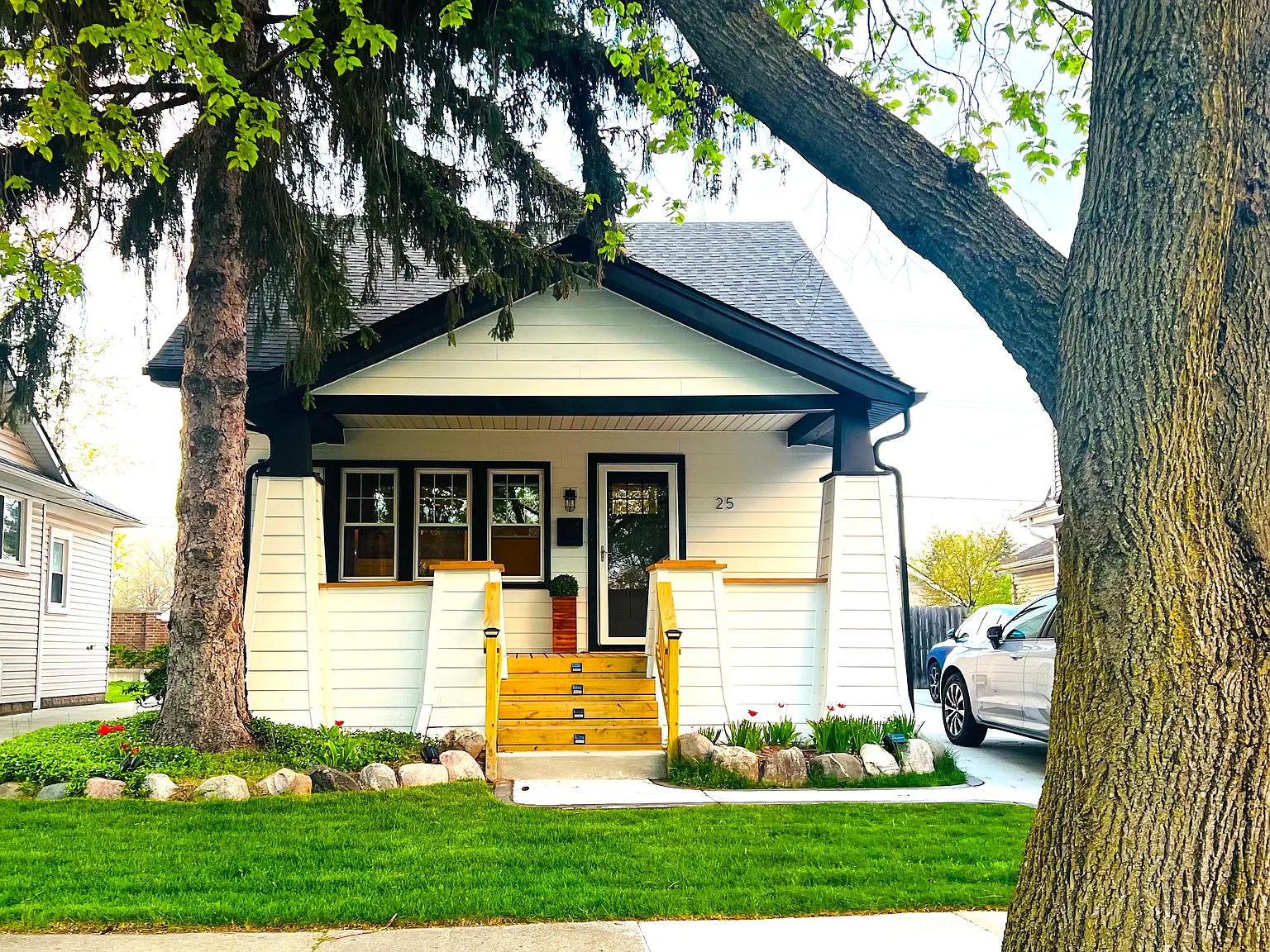 25 Kensington Blvd — Photo 1