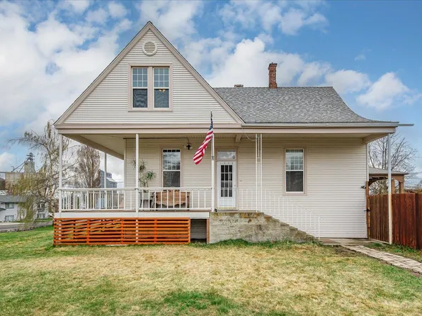 1003 Washington St, Davenport, WA 99122