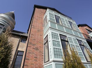 1418 W Addison St #818EB8FF6, Chicago, IL 60613