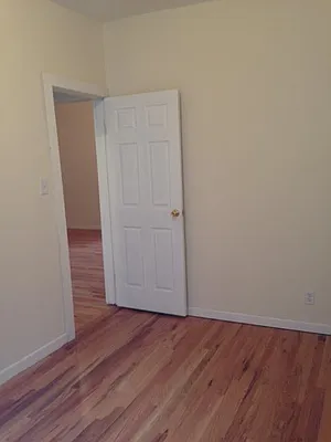 Rented by New York Residence | media 32