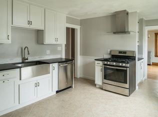 123 Putnam St #1, Watertown, MA 02472