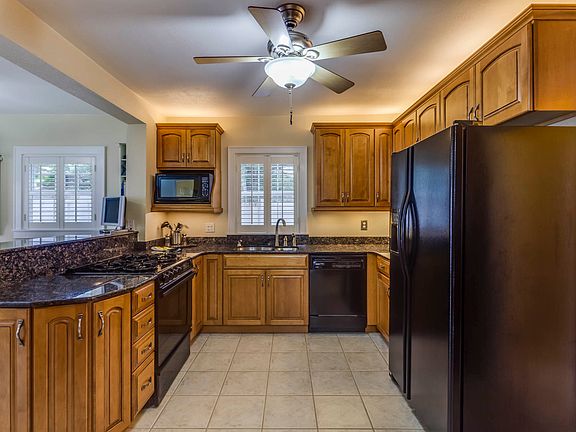 Beautifully Updated Kitchen