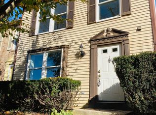 11 Strand Ct, Owings Mills, MD 21117