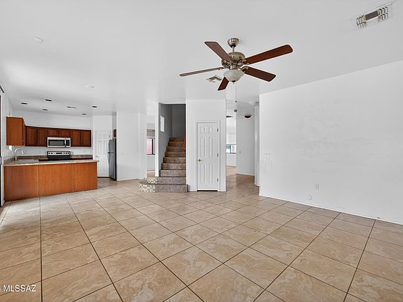 5th image of 451 E Placita Costana