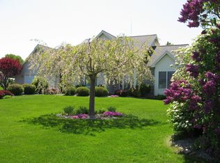 24 Grouse Point, Webster, NY 14580