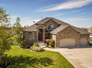1659 S 2550 W, West Haven, UT 84401