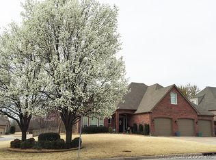 9172 E 102nd Pl, Tulsa, OK 74133