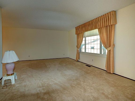 2nd image of 2653 Glen Cotswold Ct
