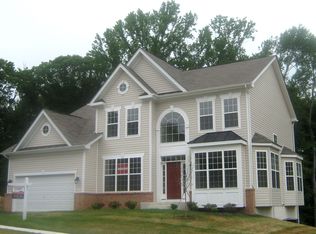 8900 Nancy Ln, Fort Washington, MD 20744