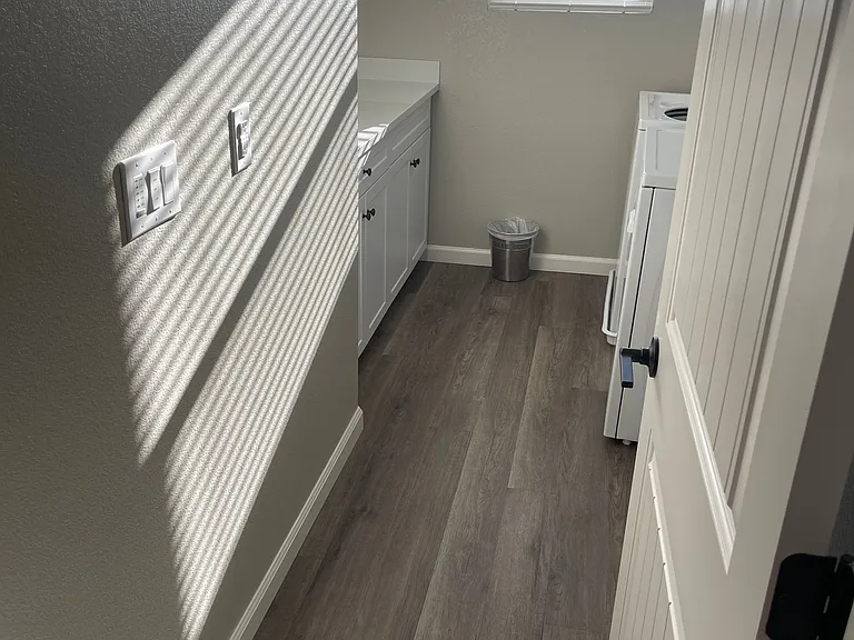 419 Daffodil Dr — Photo 20