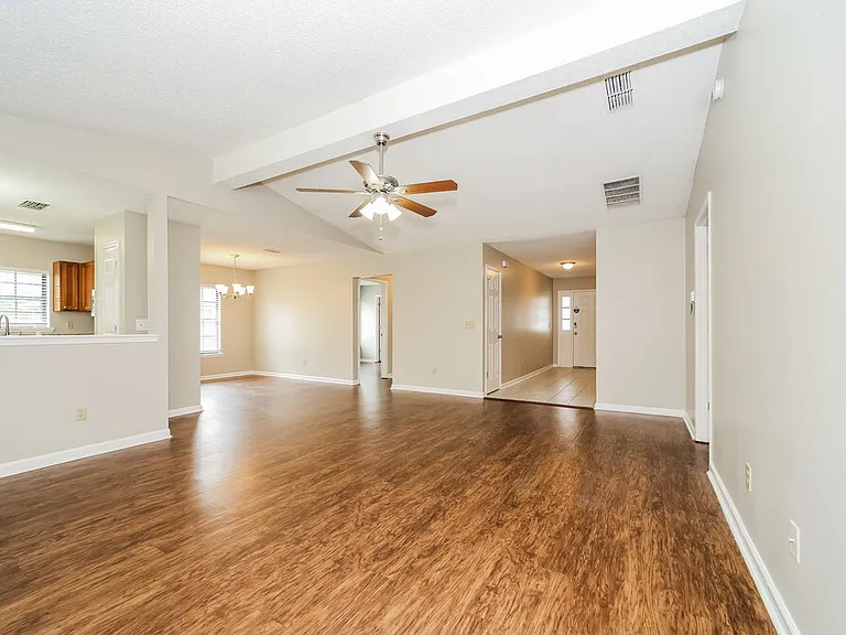 10871 Copper Creek Ct — Photo 5