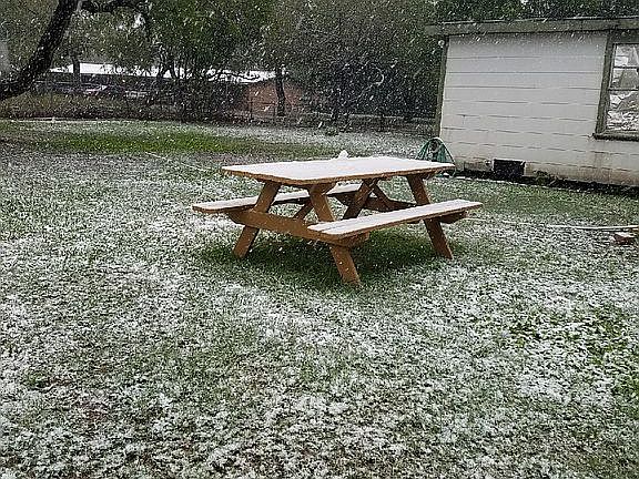 3rd image of 25557 Lewis Ln