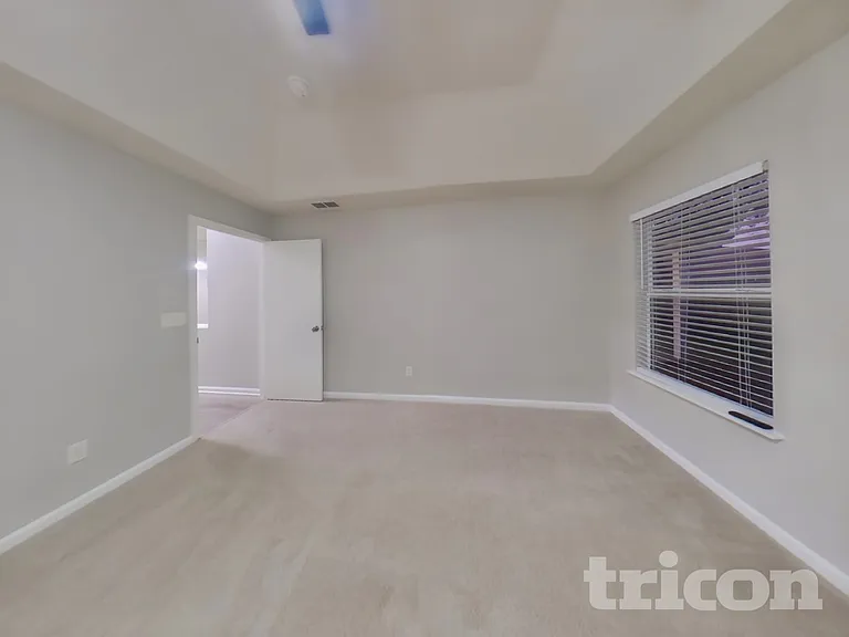 12810 Radiant Run Ct — Photo 6