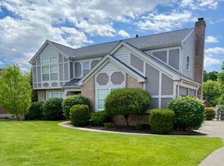 8327 Ridgevalley Ct, Cincinnati, OH 45247
