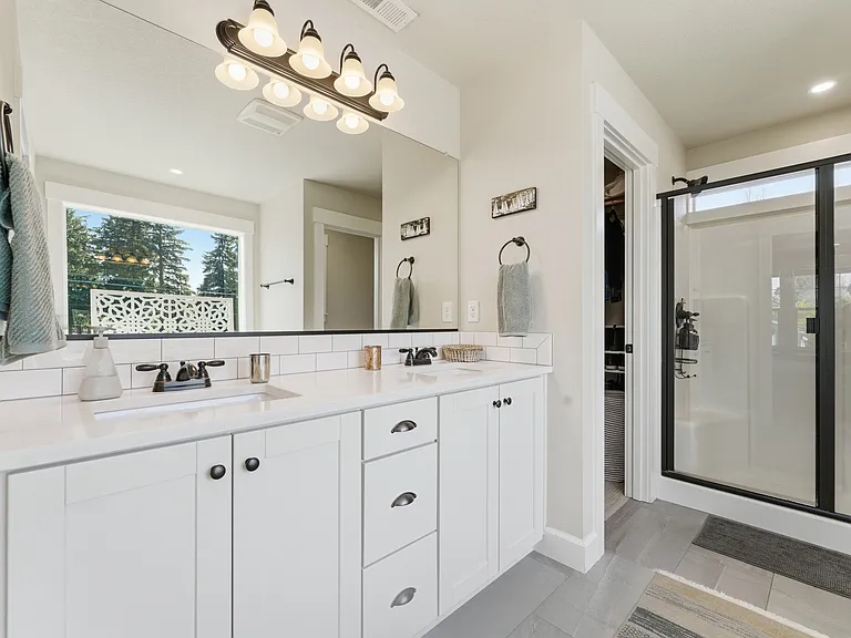 7340 N Stanford Ave #A — Photo 13