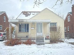 20237 Washtenaw St, Harper Woods, MI 48225