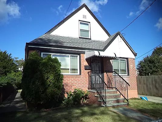 1st image of 225-15 113th Ave