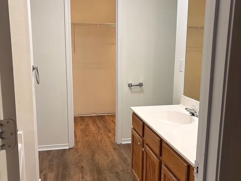 8541 Westhope St — Photo 11