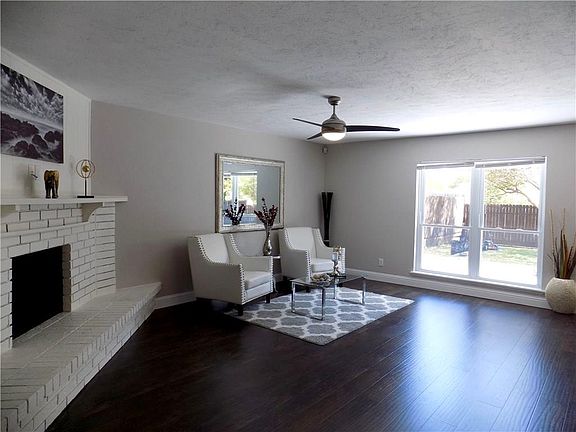 4th image of 6022 Lakecrest Dr