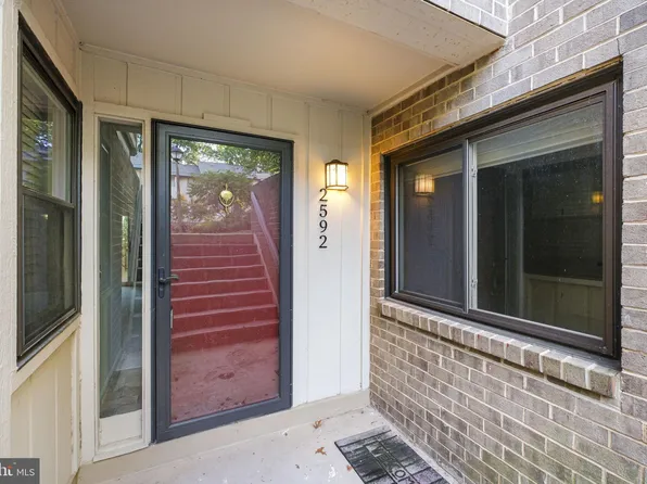 2592 Glengyle Dr #116, Vienna, VA 22181