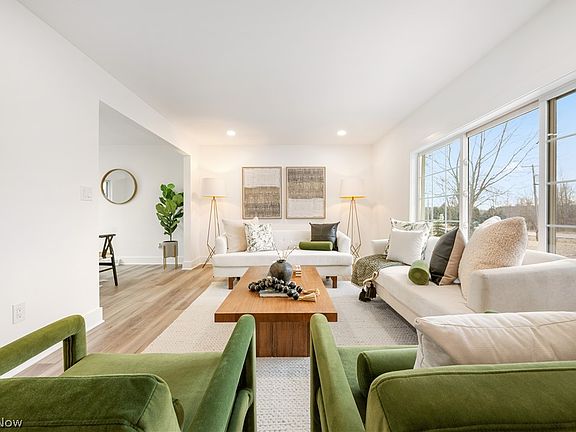 4th image of 15938 W South Range Rd