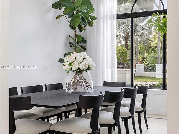 4th image of 7430 SW 66th St