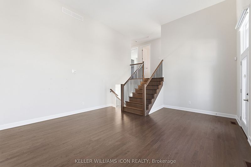 Ottawa House for rent - 4 Bedrooms — photo 12