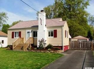 37355 Sharpe Ave, Willoughby, OH 44094