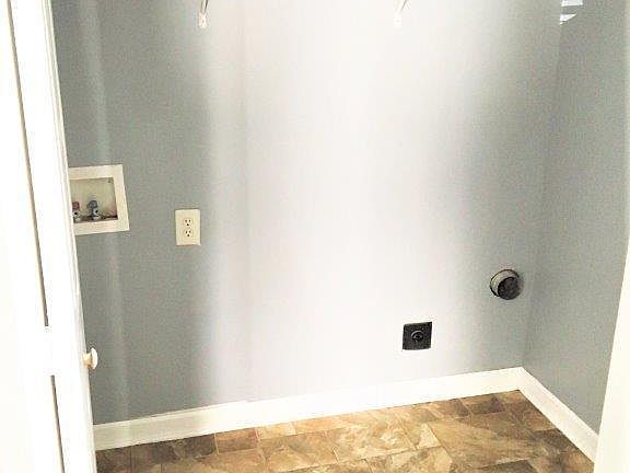 5th image of 6905 Vernon Wood Ln