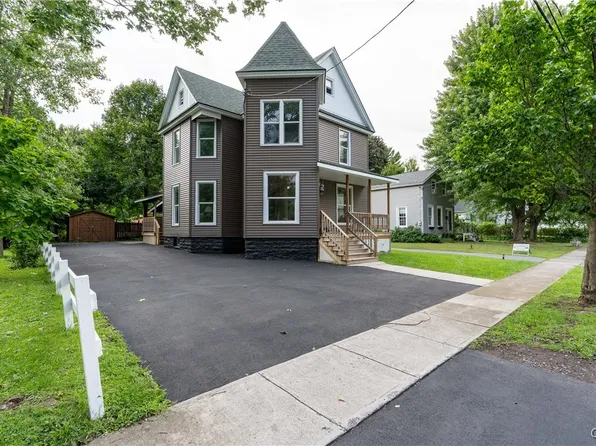 313 Brainard St, Watertown, NY 13601