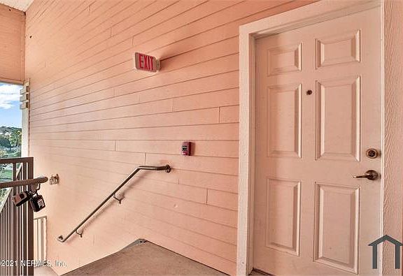 4th image of 4917 Key Lime Dr Unit 308