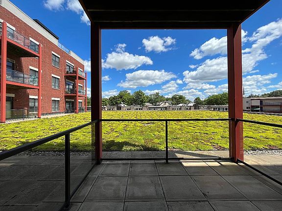 4th image of 600 Albert Ave APT 308