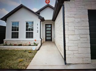 112 S Army Ave, Dallas, TX 75211