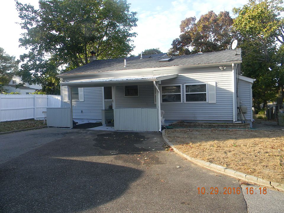 1st image of 13 Jamaica Ave