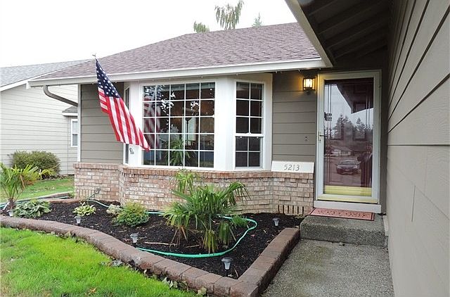 1st image of 5213 139th Pl NE
