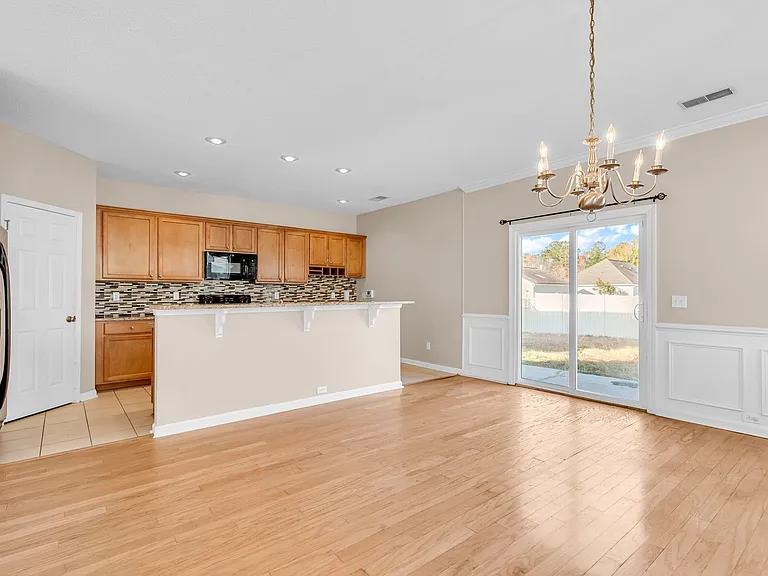 16 Bushwood Dr — Photo 12