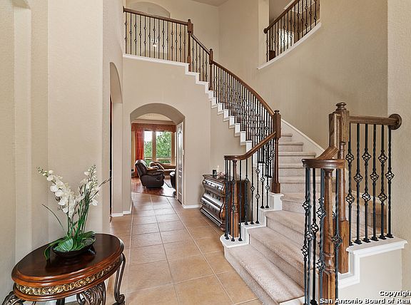 5th image of 21806 Barton Woods
