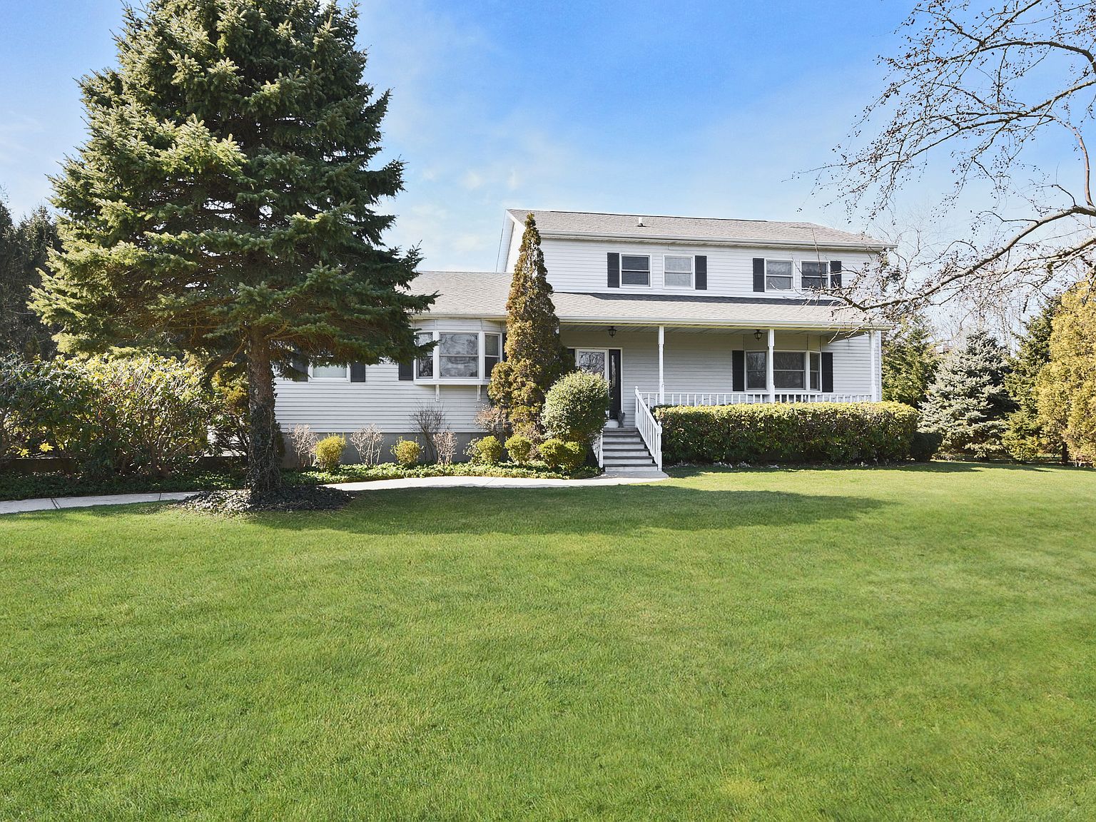 300 Indian Neck Ln, Peconic, NY 11958 Zillow