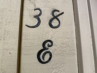 Flying Hills Apartments — Photo 15