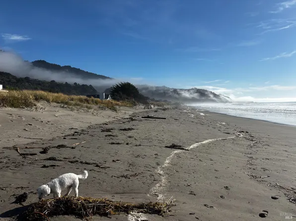 13 Walla Vista, Stinson Beach, CA 94970