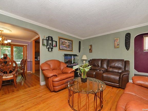 4th image of 115-114 232nd St
