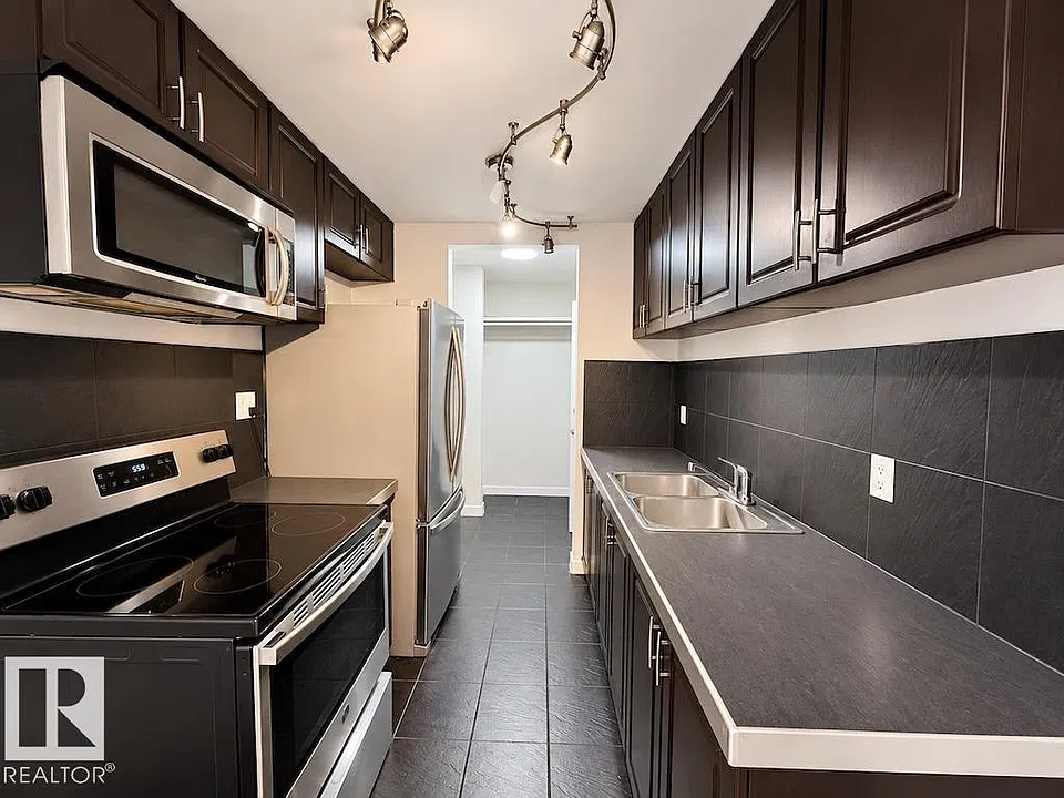 5715 133rd Ave NW #4