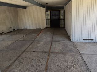 2909 E Joaquin Pl, Fresno, CA 93726